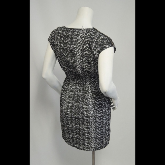 GUESS Dress Black White Print with Pockets - Picture 5 of 7